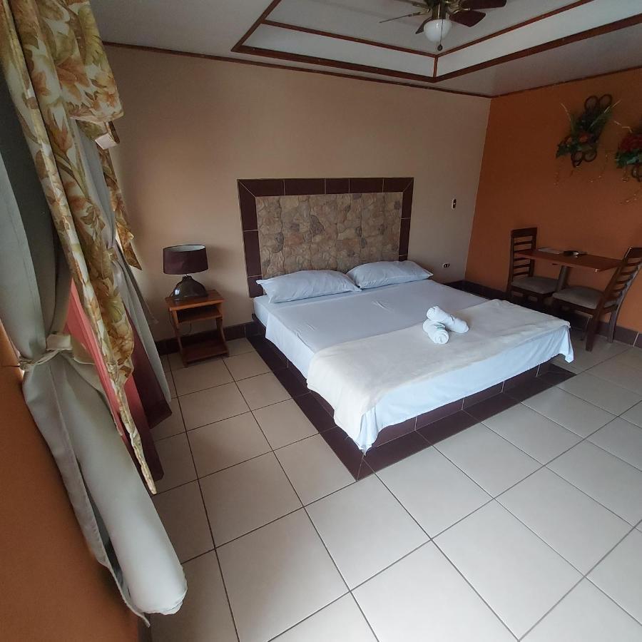 Hotel Torre Fuerte Venecia Extérieur photo
