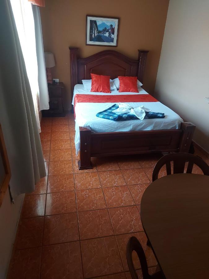 Hotel Torre Fuerte Venecia Extérieur photo