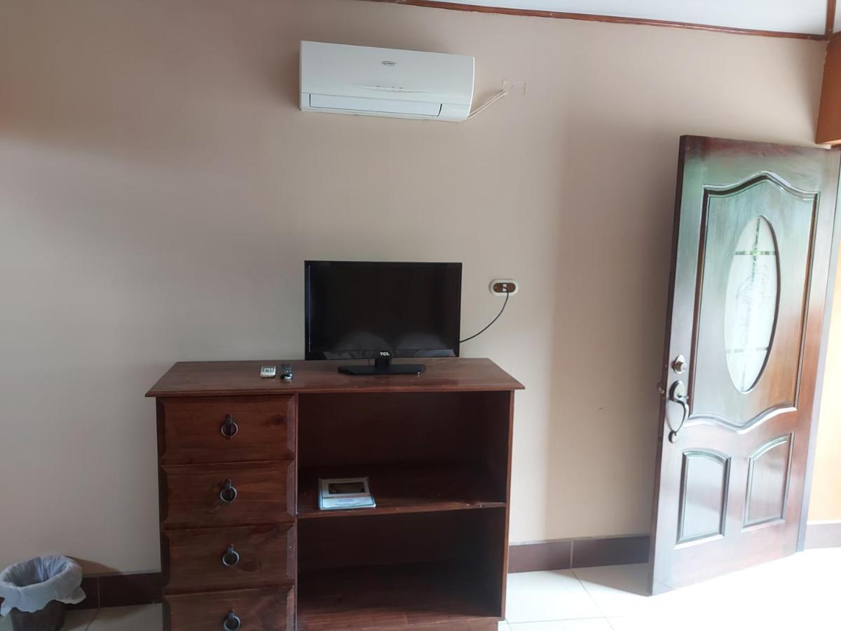 Hotel Torre Fuerte Venecia Extérieur photo