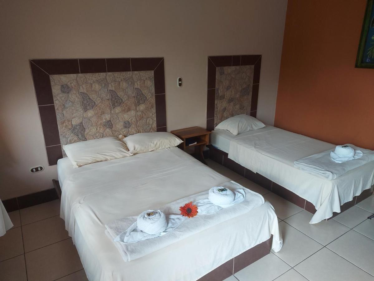 Hotel Torre Fuerte Venecia Extérieur photo