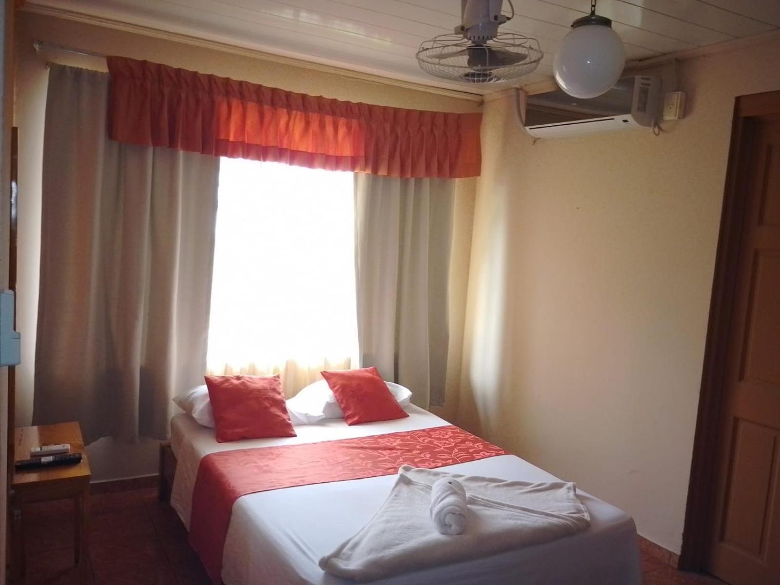 Hotel Torre Fuerte Venecia Extérieur photo