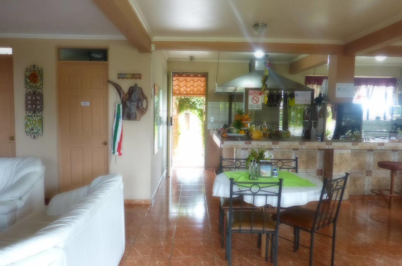 Hotel Torre Fuerte Venecia Extérieur photo